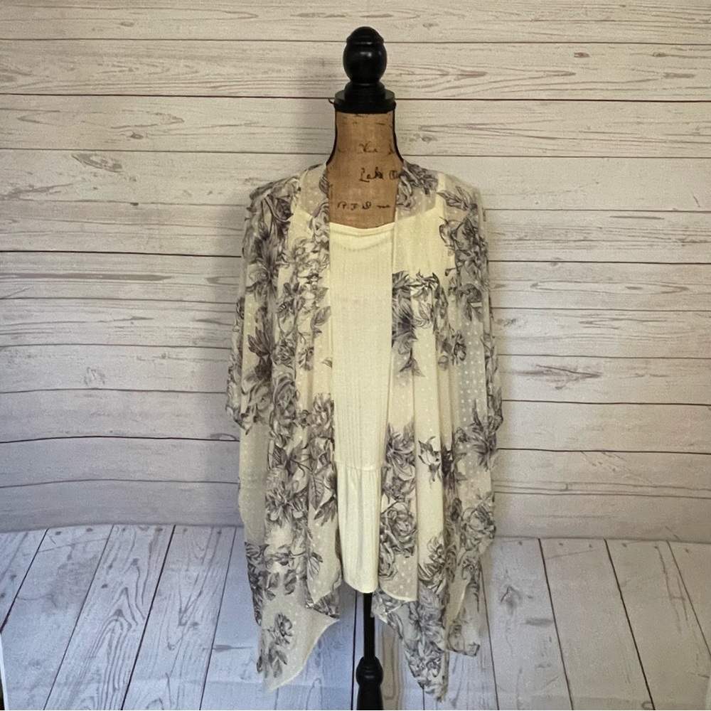 Maurices 2 pc ensemble size Lg